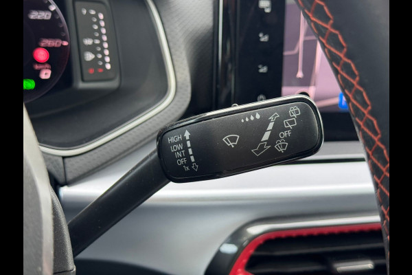 Seat Arona 1.0 EcoTSI FR Business Connect | Carplay/Android, Camera, Stoelverw., Navi, Cruise, Climate |