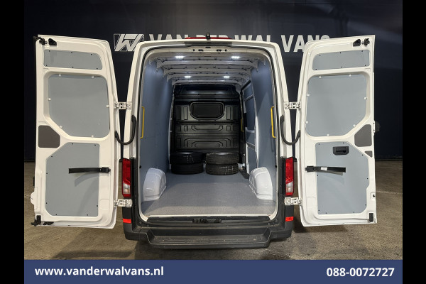 Volkswagen Crafter 2.0 TDI 141pk L3H3 L2H2 Euro6 Airco | Camera | Apple Carplay | Cruisecontrol | Chauffeursstoel Android Auto, Massagestoel