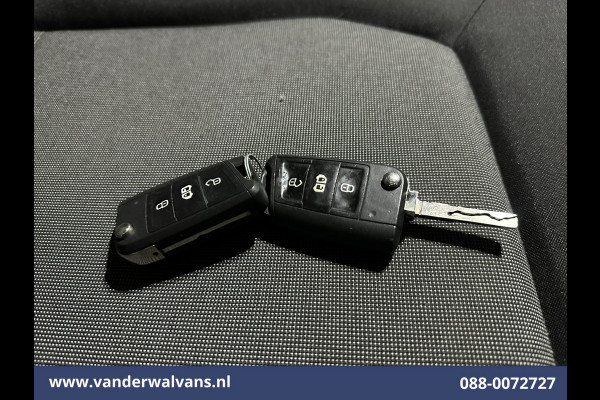 Volkswagen Crafter 2.0 TDI 141pk L3H3 L2H2 Euro6 Airco | Camera | Apple Carplay | Cruisecontrol | Chauffeursstoel Android Auto, Massagestoel