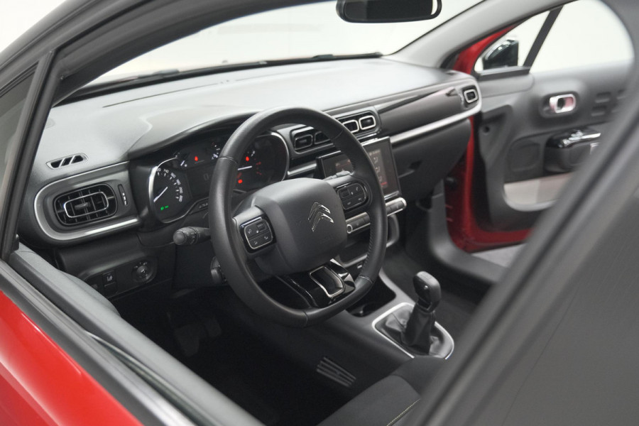 Citroën C3 PureTech 82 S&S Shine | Camera | Apple Carplay | Parkeersensoren | 16 Inch Velgen