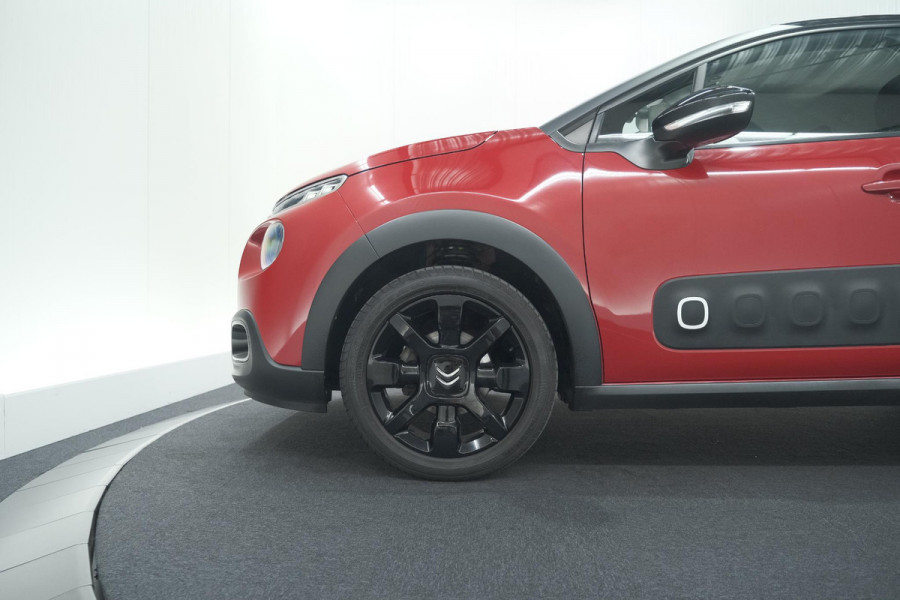 Citroën C3 PureTech 82 S&S Shine | Camera | Apple Carplay | Parkeersensoren | 16 Inch Velgen