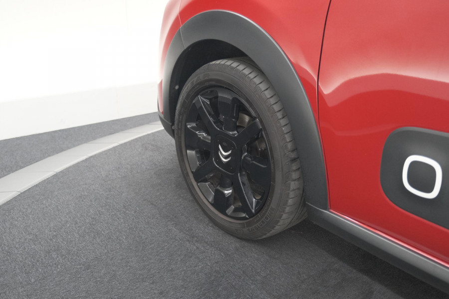 Citroën C3 PureTech 82 S&S Shine | Camera | Apple Carplay | Parkeersensoren | 16 Inch Velgen