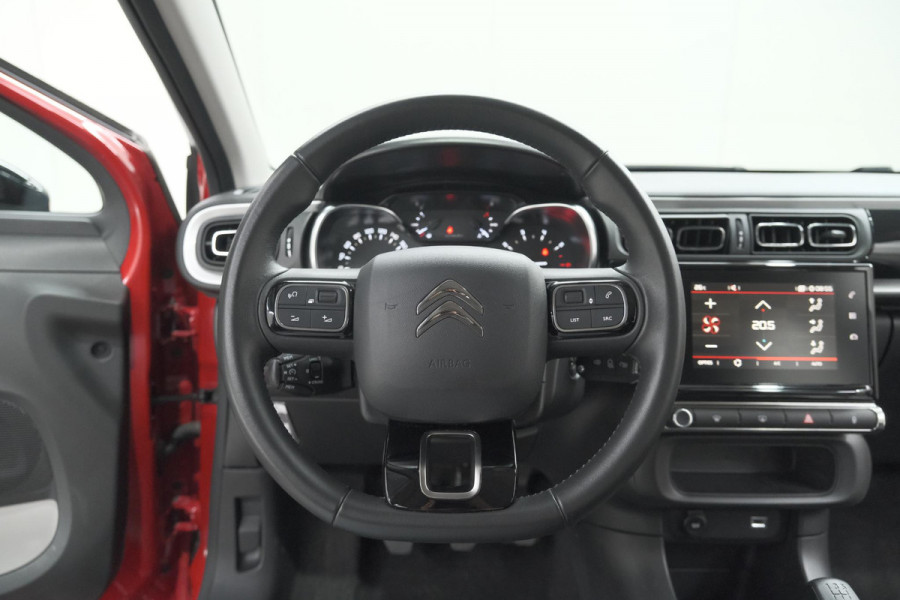 Citroën C3 PureTech 82 S&S Shine | Camera | Apple Carplay | Parkeersensoren | 16 Inch Velgen