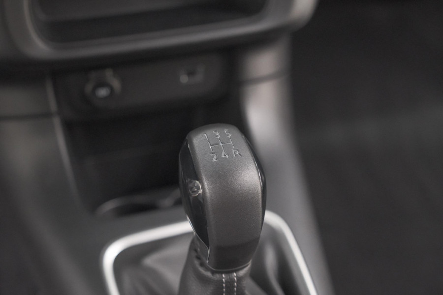 Citroën C3 PureTech 82 S&S Shine | Camera | Apple Carplay | Parkeersensoren | 16 Inch Velgen