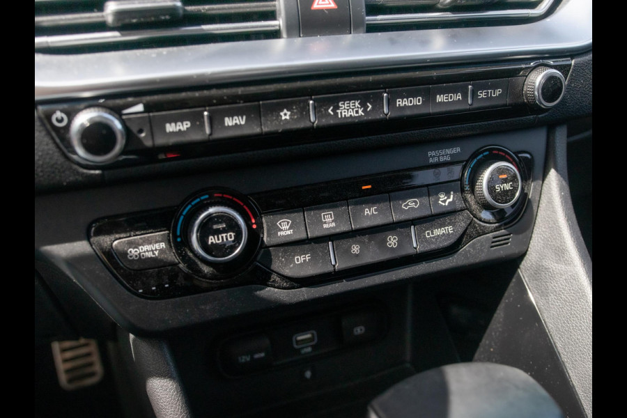Kia Niro 1.6 GDi Hybrid ExecutiveLine | Leder | Schuif/kanteldak | Cruise \ Climate | 100% onderhouden
