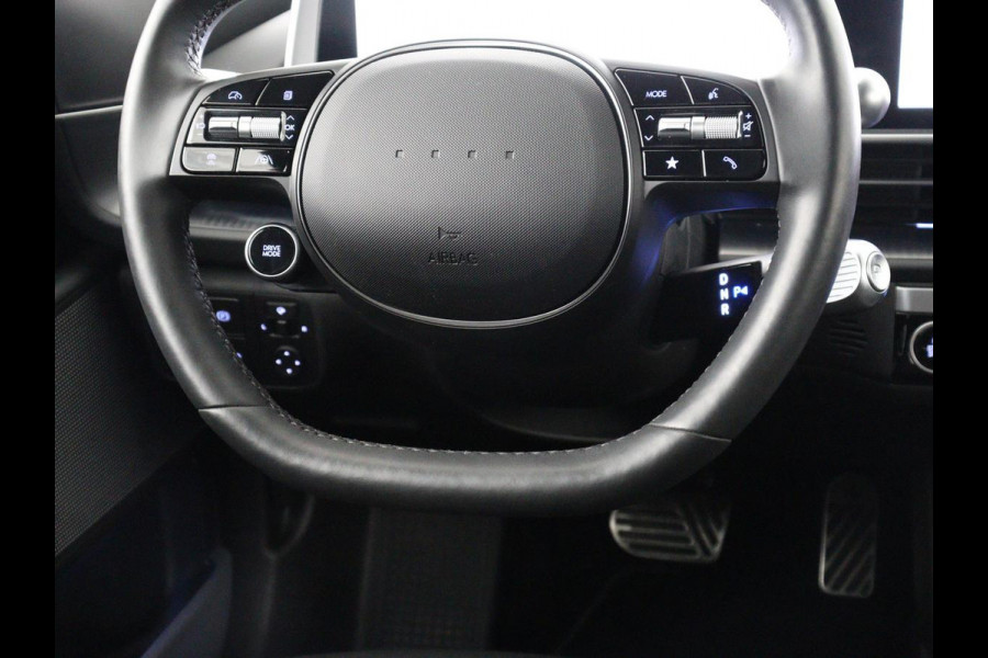 Hyundai IONIQ 6 Connect 77.4 kWh | SOH 94,7% | Warmtepomp | Head-Up | Stoelverwarming | Camera | Carplay | Standkachel | Adaptive cruise | Keyless | Navigatie | Achterbankverwarming | Full LED