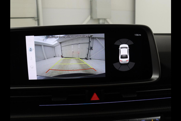 Hyundai IONIQ 6 Connect 77.4 kWh | SOH 94,7% | Warmtepomp | Head-Up | Stoelverwarming | Camera | Carplay | Standkachel | Adaptive cruise | Keyless | Navigatie | Achterbankverwarming | Full LED