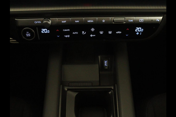 Hyundai IONIQ 6 Connect 77.4 kWh | SOH 94,7% | Warmtepomp | Head-Up | Stoelverwarming | Camera | Carplay | Standkachel | Adaptive cruise | Keyless | Navigatie | Achterbankverwarming | Full LED