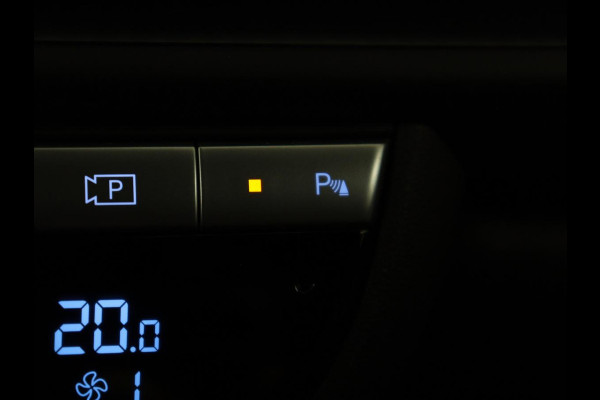 Hyundai IONIQ 6 Connect 77.4 kWh | SOH 94,7% | Warmtepomp | Head-Up | Stoelverwarming | Camera | Carplay | Standkachel | Adaptive cruise | Keyless | Navigatie | Achterbankverwarming | Full LED