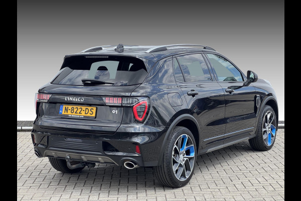 Lynk & Co 01 1.5 NL-AUTO | TREKHAAK | BLACK PACK | PANODAK