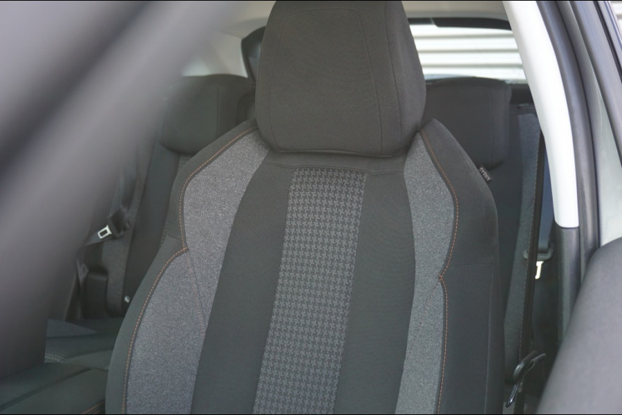 Peugeot 3008 131PK PureTech Bue Lease AUTOM. | AFN. TREKHAAK | HOGE ZIT