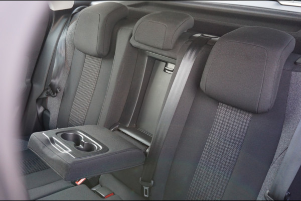 Peugeot 3008 131PK PureTech Bue Lease AUTOM. | AFN. TREKHAAK | HOGE ZIT