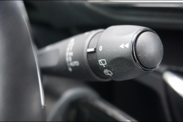 Peugeot 3008 131PK PureTech Bue Lease AUTOM. | AFN. TREKHAAK | HOGE ZIT