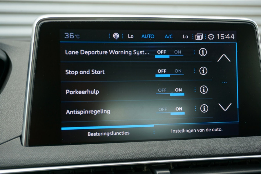 Peugeot 3008 131PK PureTech Bue Lease AUTOM. | AFN. TREKHAAK | HOGE ZIT