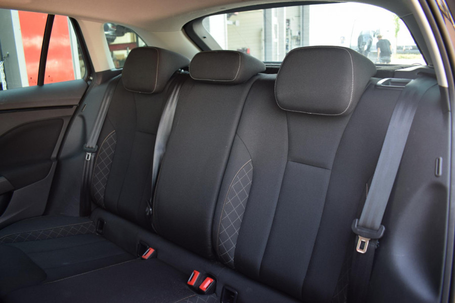 Škoda SCALA 1.0 TSI Ambition | Apple CarPlay | Climate | Sportstoelen | Cruise
