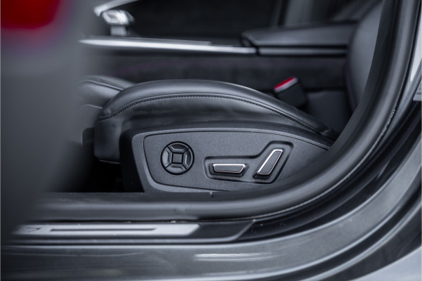 Audi RS7 Sportback 4.0 TFSI quattro - RS Dynamic + | Panorama | B&O Adv. | Carbon | Alcantara