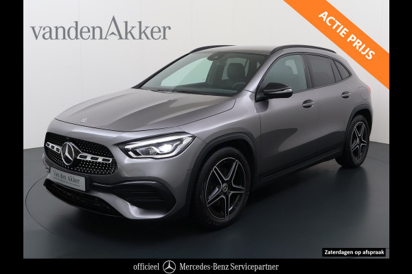 Mercedes-Benz GLA 180 180 AMG // Camera // Elek. Achterklep // Sfeerverlichting // Night pakket // 19" AMG Velgen // LED