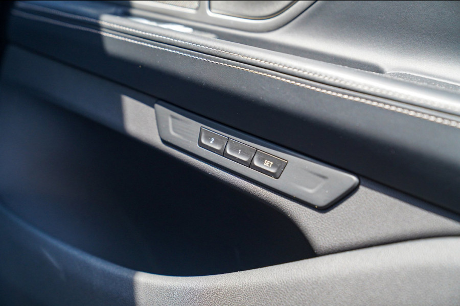 BMW 7 Serie 745e High Executive | Stoelverkoeling | Stuurwiel verwarming | Harman/Kardon | Driving Assistant | Soft Close | NIEUW