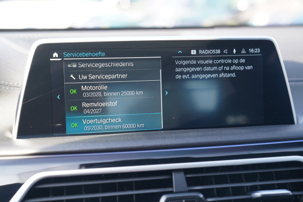 BMW 7 Serie 745e High Executive | Stoelverkoeling | Stuurwiel verwarming | Harman/Kardon | Driving Assistant | Soft Close | NIEUW