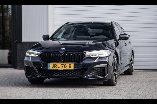 BMW 5 Serie Touring 530e M Sport / Apple Carplay / LED / PHEV / Trekhaak / Stoel Verwarming