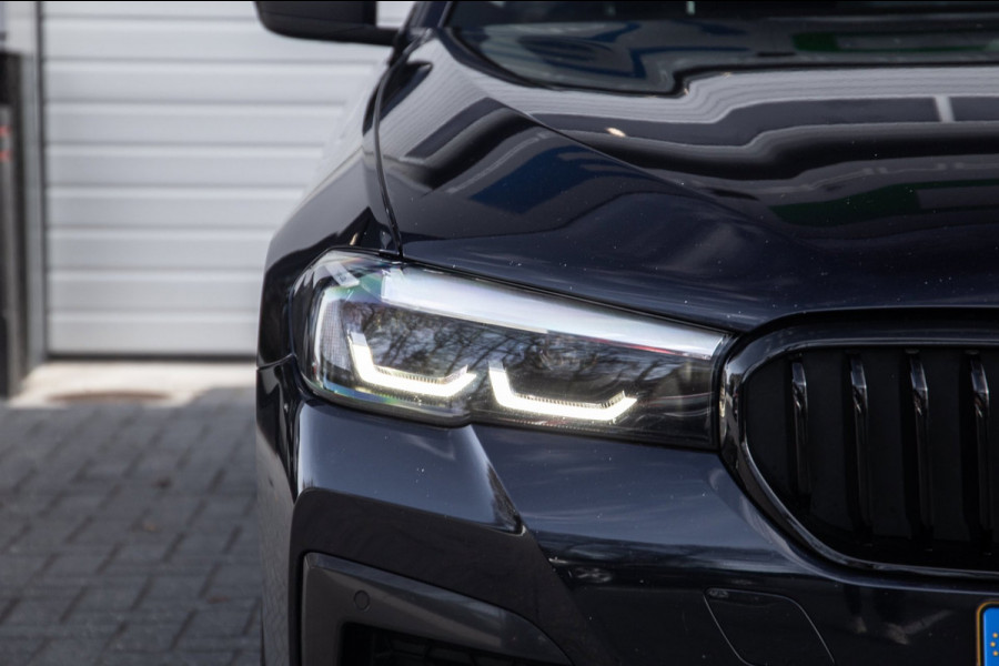 BMW 5 Serie Touring 530e M Sport / Apple Carplay / LED / PHEV / Trekhaak / Stoel Verwarming