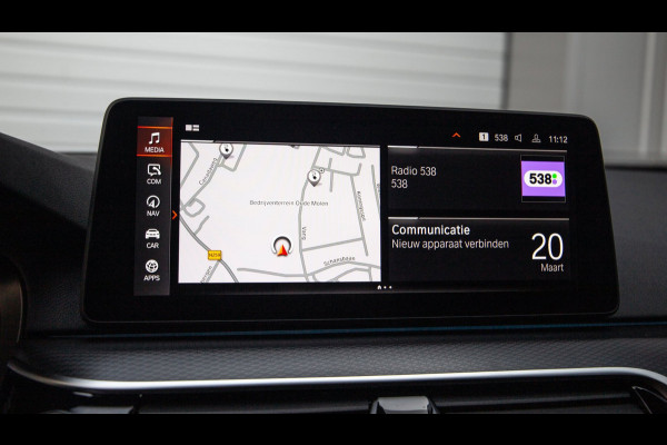 BMW 5 Serie Touring 530e M Sport / Apple Carplay / LED / PHEV / Trekhaak / Stoel Verwarming