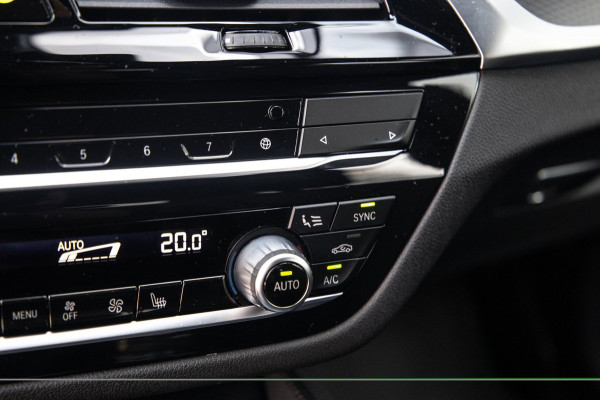 BMW 5 Serie Touring 530e M Sport / Apple Carplay / LED / PHEV / Trekhaak / Stoel Verwarming