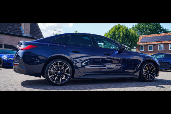 BMW 4 Serie Gran Coupé 430i High Executive | Tanzanit Blau | Schuif/kanteldak | Harman/Kardon | Dealer onderhouden | Luxe Leder |