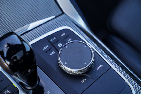 BMW 4 Serie Gran Coupé 430i High Executive | Tanzanit Blau | Schuif/kanteldak | Harman/Kardon | Dealer onderhouden | Luxe Leder |