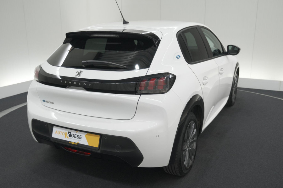 Peugeot e-208 EV Active Pack 50 kWh | SOH 91,3% | 11 KW LADER | IJSKOUDE Climate Control | Parkeersensoren | Apple Carplay