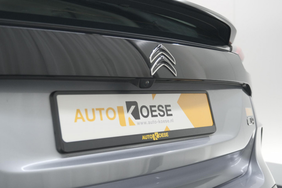 Citroën C4 Puretech 130 Feel | Trekhaak | Camera | Allseason Banden | Climate Control | Parkeersensoren