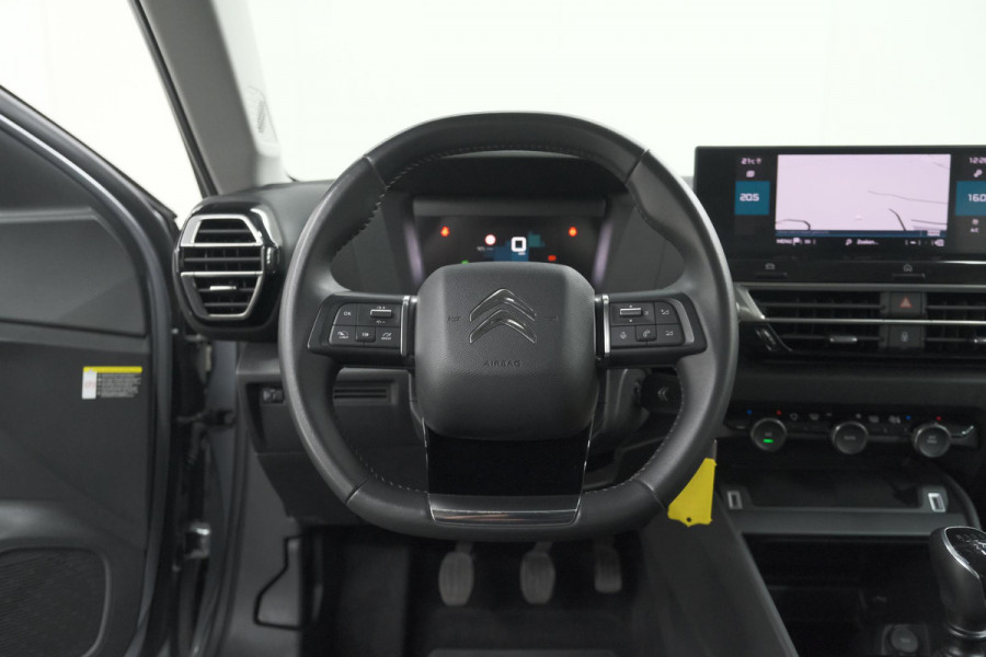 Citroën C4 Puretech 130 Feel | Trekhaak | Camera | Allseason Banden | Climate Control | Parkeersensoren