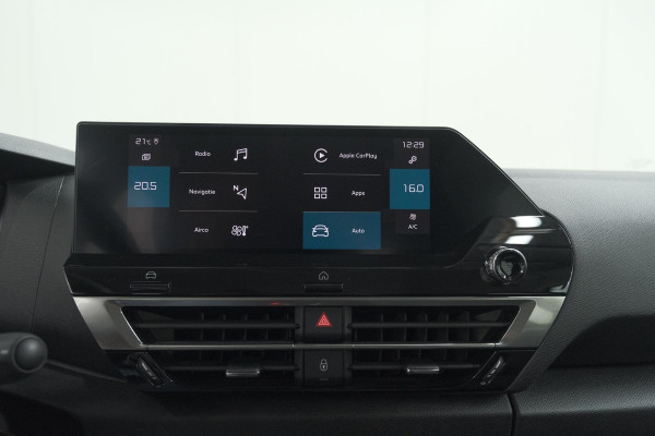 Citroën C4 Puretech 130 Feel | Trekhaak | Camera | Allseason Banden | Climate Control | Parkeersensoren