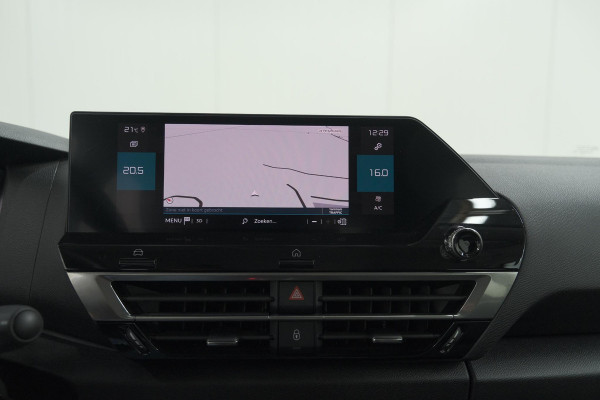 Citroën C4 Puretech 130 Feel | Trekhaak | Camera | Allseason Banden | Climate Control | Parkeersensoren
