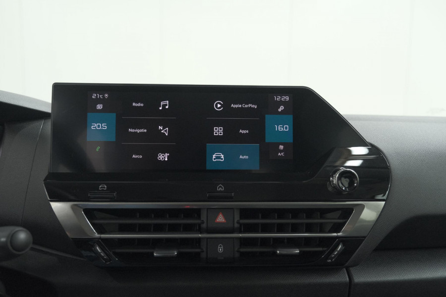 Citroën C4 Puretech 130 Feel | Trekhaak | Camera | Allseason Banden | Climate Control | Parkeersensoren