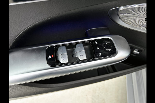 Mercedes-Benz C-Klasse 300 e Business Solution AMG | Nightpakket | GUARD 360° Plus | Burmester® 3D surround sound | Trekhaak | Middenconsole metaalstructuur | Panoramaschuifdak | 360° camera | Diamond grill |