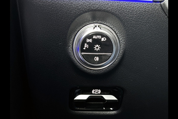 Mercedes-Benz C-Klasse 300 e Business Solution AMG | Nightpakket | GUARD 360° Plus | Burmester® 3D surround sound | Trekhaak | Middenconsole metaalstructuur | Panoramaschuifdak | 360° camera | Diamond grill |
