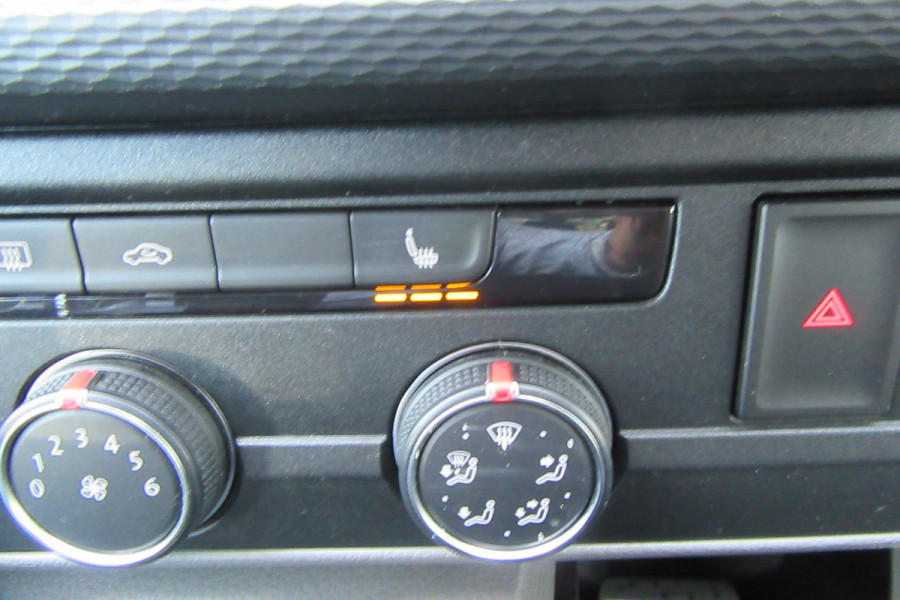 Volkswagen Transporter 2.0 TDI 150PK L2H1 DSG Dubbele Cabine, Camera, Ad.CC, Trekhaak