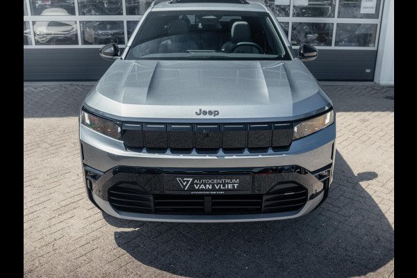 Jeep Compass First Edition 74 kWh | Adapt. Cruise | Camera | Carplay | 20" | Elektr. A-Klep | Navi | Winter Pack | Schuif/Kanteldak | Premium Pack | Conv. Pack | Warmtepomp