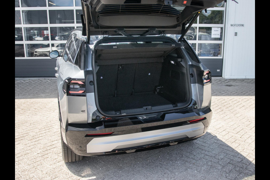 Jeep Compass First Edition 74 kWh | Adapt. Cruise | Camera | Carplay | 20" | Elektr. A-Klep | Navi | Winter Pack | Schuif/Kanteldak | Premium Pack | Conv. Pack | Warmtepomp