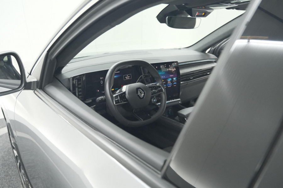 Renault Austral Mild Hybrid 160 X-Tronic Techno | 1800 KG TREKGEWICHT | Panoramadak | 360 Camera | Dodehoekdetectie | Apple Carplay