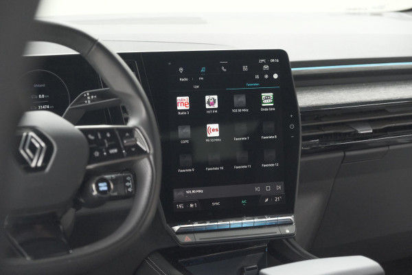 Renault Austral Mild Hybrid 160 X-Tronic Techno | 1800 KG TREKGEWICHT | Panoramadak | 360 Camera | Dodehoekdetectie | Apple Carplay
