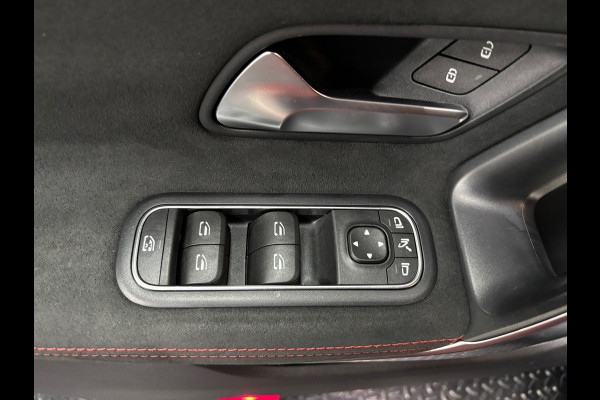 Mercedes-Benz CLA-Klasse 180 Business Solution AMG Night pakket | Navi | Clima | Cruise | Camera