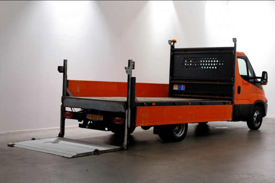 Iveco Daily 35C14 136pk Open Laadbak met laadklep en trekhaak 3500kg 05-2019