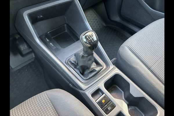 Volkswagen Caddy Cargo 2.0 TDI L1H1 | NL-auto | Camera | Trekhaak | Carplay | Navi | Cruisec.