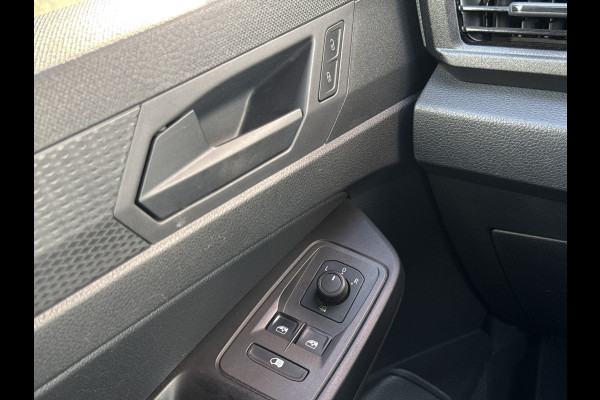 Volkswagen Caddy Cargo 2.0 TDI L1H1 | NL-auto | Camera | Trekhaak | Carplay | Navi | Cruisec.