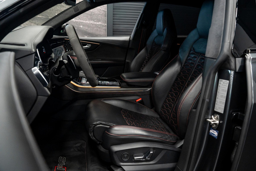 Audi RS Q8 4.0 TFSI Quattro *Bang & Olufsen / Standkachel / Stoelventilatie / Soft-Close / RS-Sportuitlaatsysteem / HUD / Surround-View*