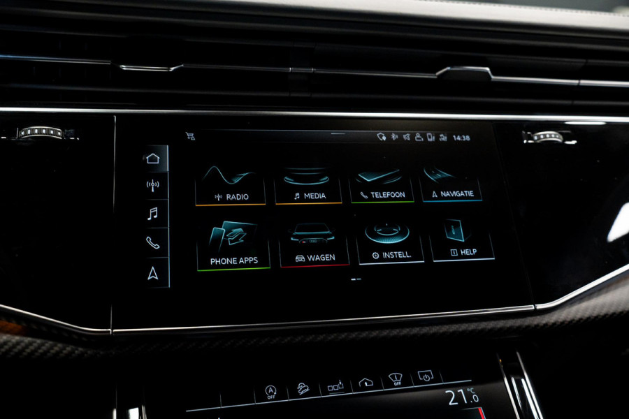 Audi RS Q8 4.0 TFSI Quattro *Bang & Olufsen / Standkachel / Stoelventilatie / Soft-Close / RS-Sportuitlaatsysteem / HUD / Surround-View*