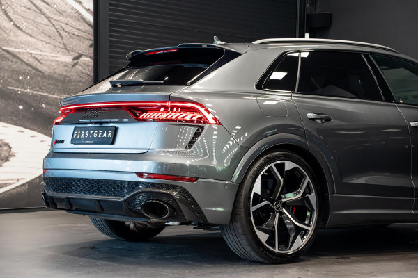 Audi RS Q8 4.0 TFSI Quattro *Bang & Olufsen / Standkachel / Stoelventilatie / Soft-Close / RS-Sportuitlaatsysteem / HUD / Surround-View*