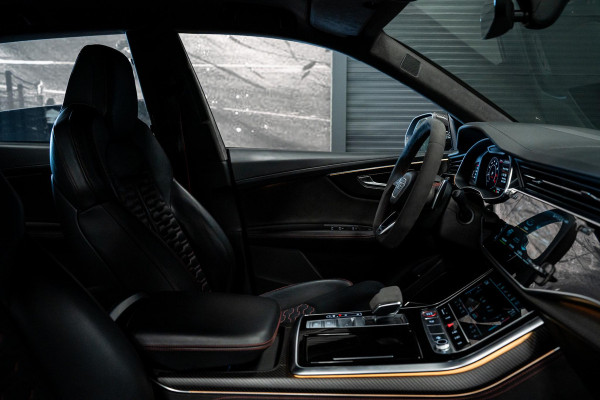 Audi RS Q8 4.0 TFSI Quattro *Bang & Olufsen / Standkachel / Stoelventilatie / Soft-Close / RS-Sportuitlaatsysteem / HUD / Surround-View*